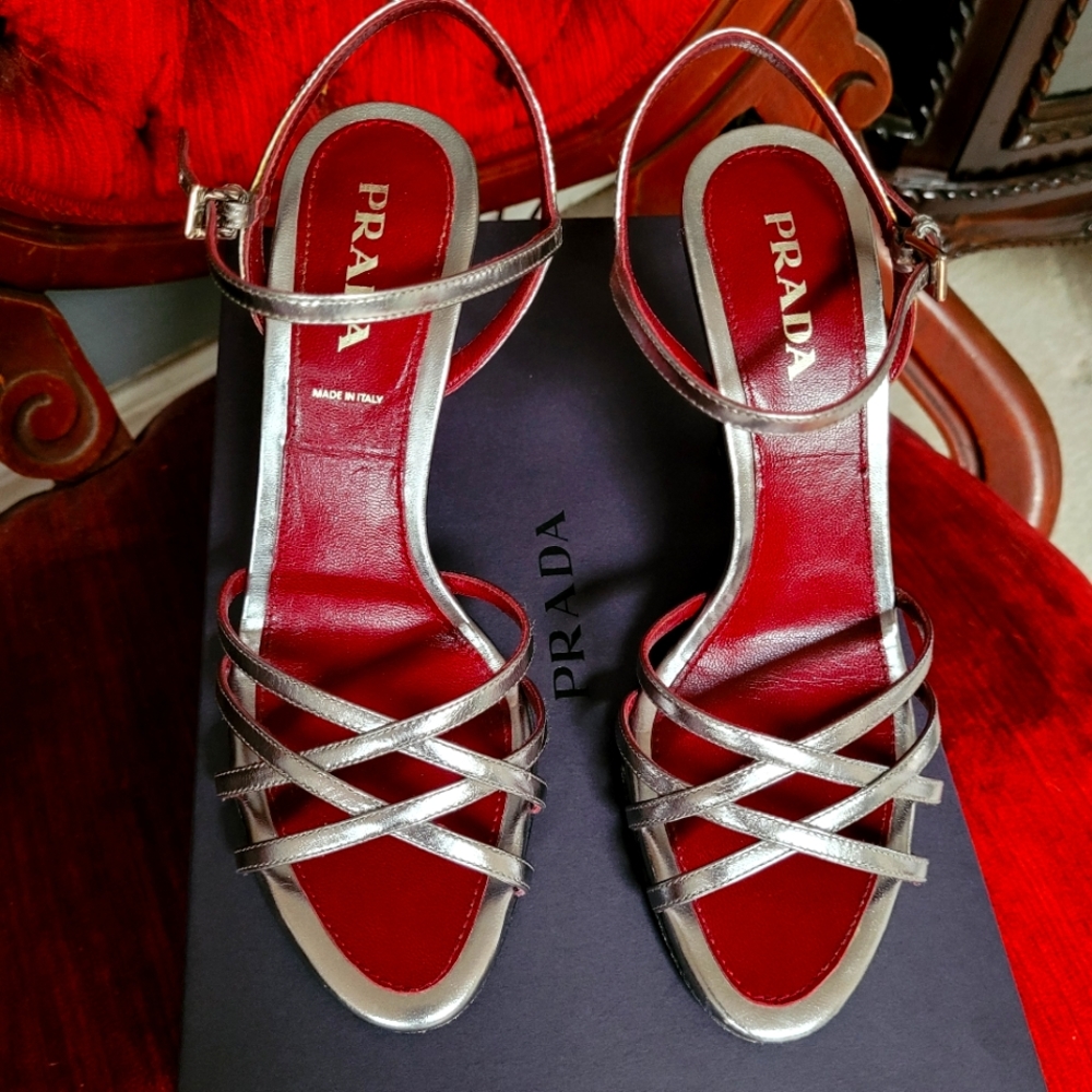Beautiful Silver Prada Pumps